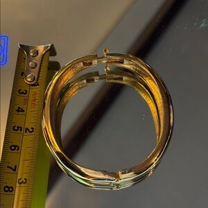 Chic Gold-Tone Women's Bracelet